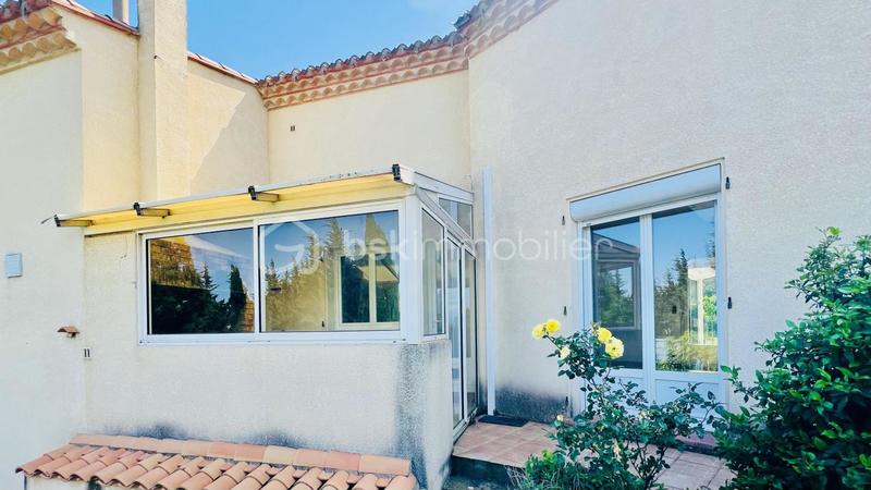 Villa - 200 m² - 8 pièces