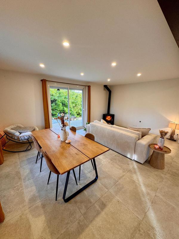 Maison - 100 m² - 4 pièces