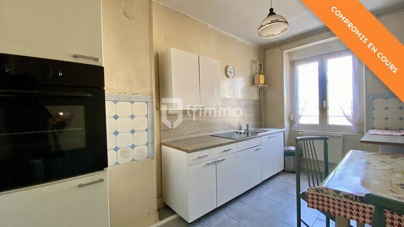 Appartement - 86 m² - 5 pièces