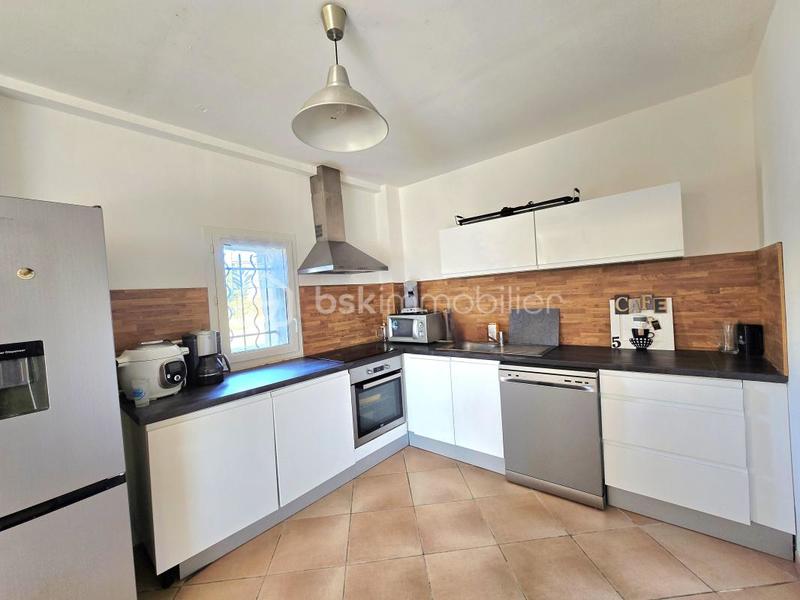 Maison - 111 m² - 5 pièces