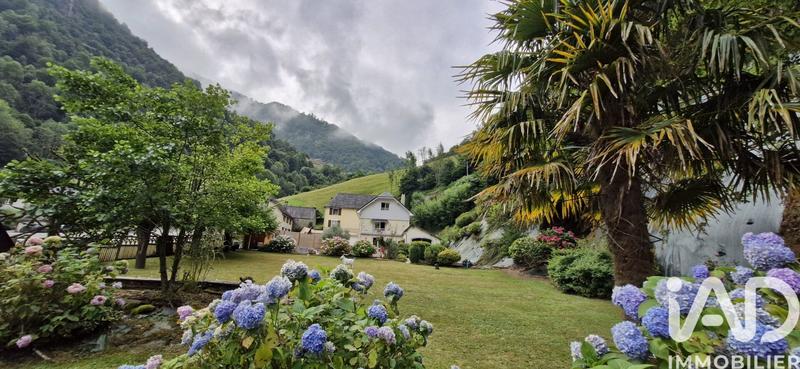 Maison de village - 111 m² - 6 pièces