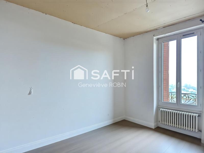 Maison - 214 m² - 7 pièces