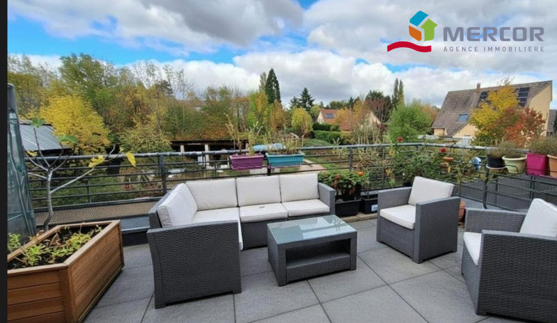 Duplex - 92 m² - 4 pièces