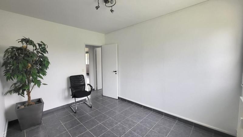 Appartement - 85 m² - 3 pièces