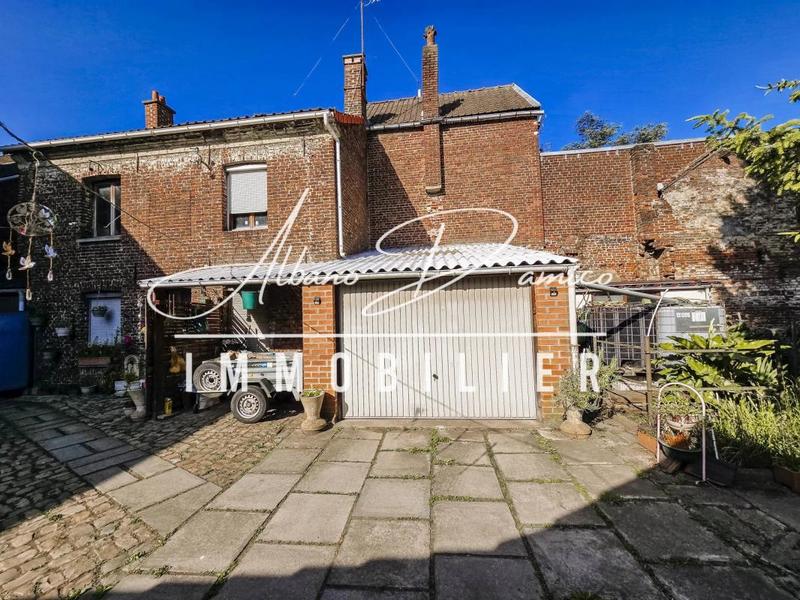 Maison - 166 m² - 7 pièces