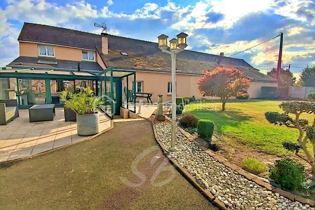 Longère - 355 m² - 16 pièces