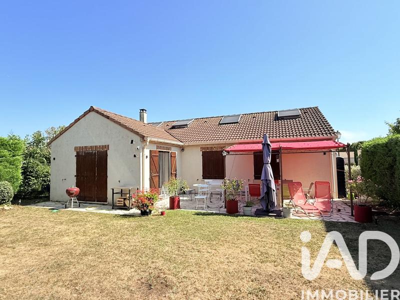 Maison - 102 m² - 6 pièces