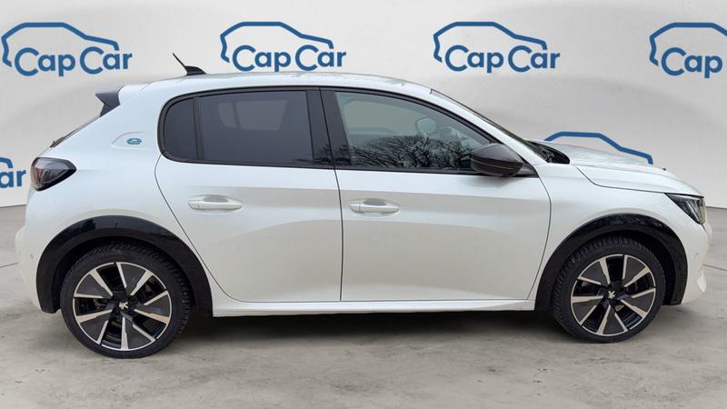 Peugeot 208 136 50 kWh Gt