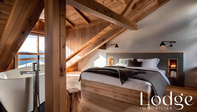 Maison - 475 m² - 15 pièces