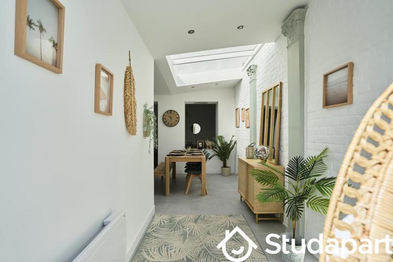 Chambre - 11 m² - 1 pièce