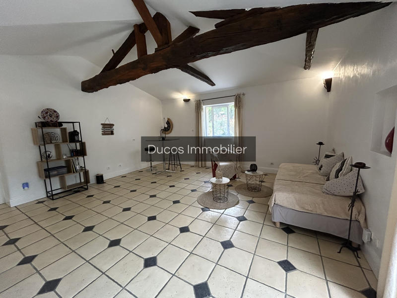 Appartement - 90 m² - 2 pièces