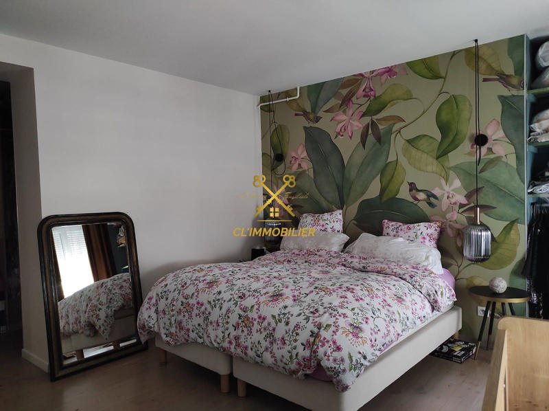 Appartement - 151 m² - 5 pièces