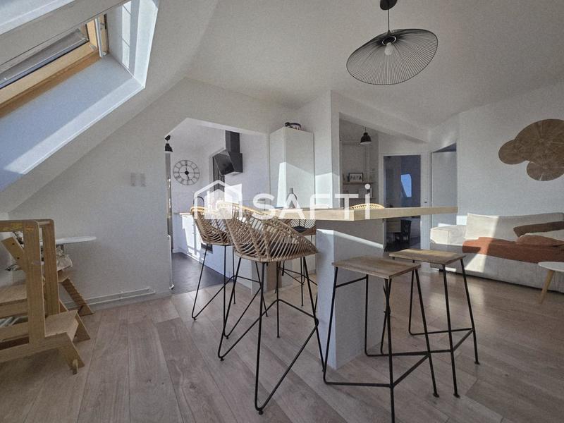 Appartement - 80 m² - 4 pièces