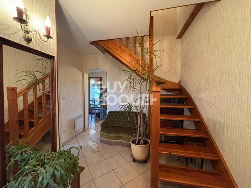 Maison - 106 m² - 5 pièces