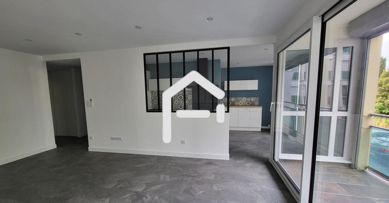 Appartement - 81 m² - 4 pièces