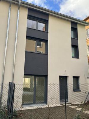Maison - 104 m² - 5 pièces