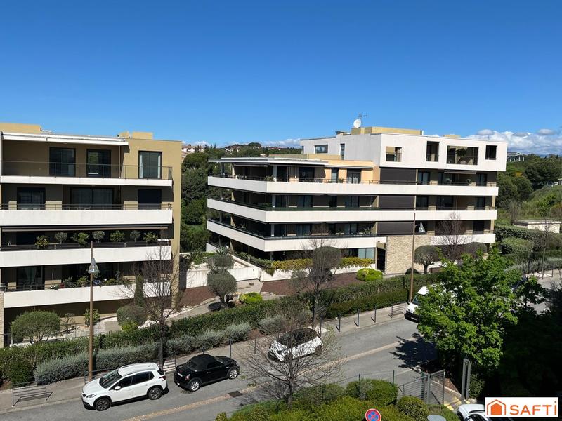 Appartement - 62 m² - 3 pièces