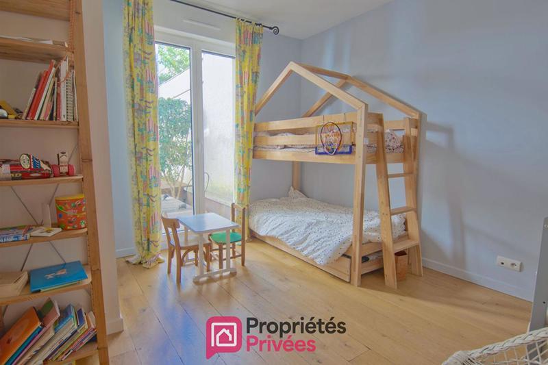 Appartement - 125 m² - 5 pièces