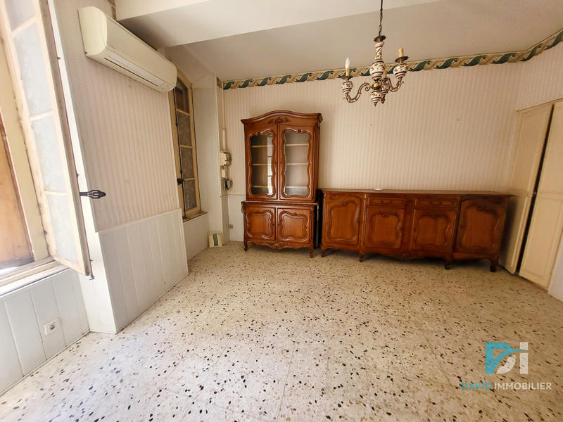 Maison - 385 m² - 11 pièces