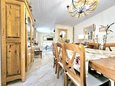 Maison - 113 m² - 5 pièces