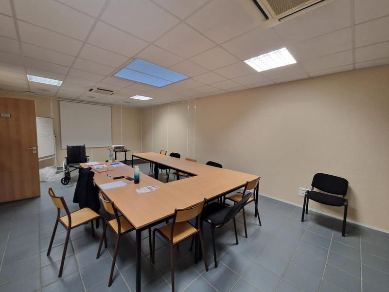 Entrepôt - 1 440 m²