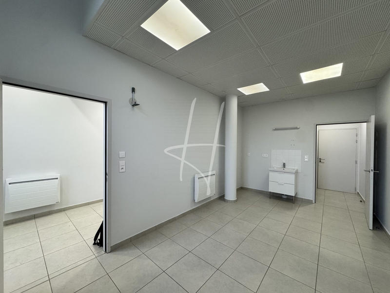 Local d'activités - 39 m²
