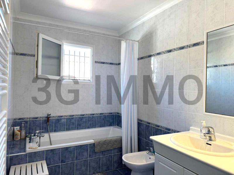 Villa - 140 m² - 6 pièces