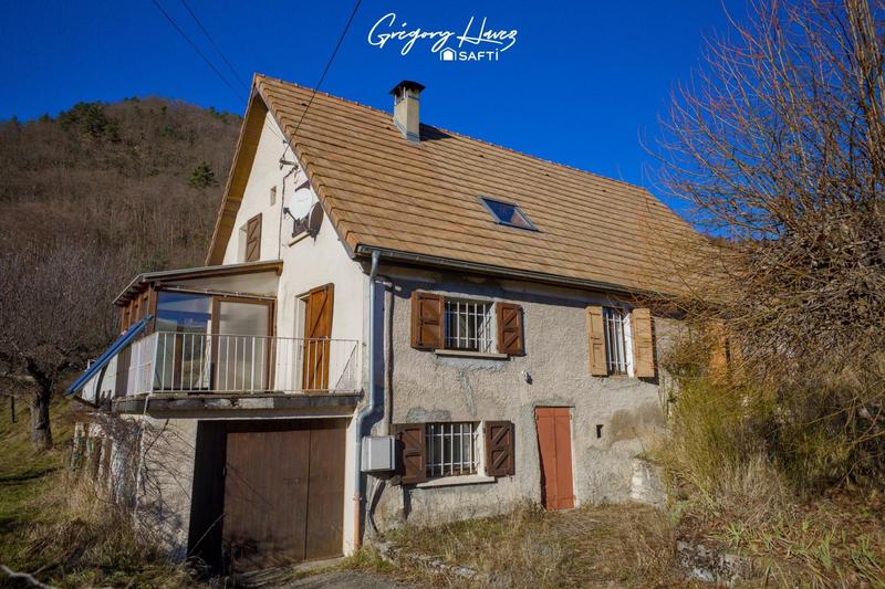 Maison - 137 m² - 6 pièces