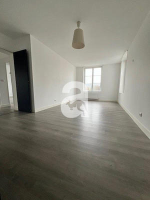 Appartement - 106 m² - 5 pièces