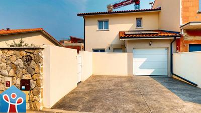 Maison - 88 m² - 4 pièces