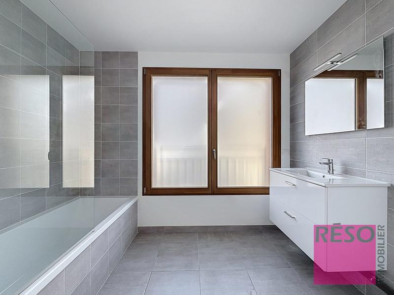 Appartement - 77 m² - 3 pièces