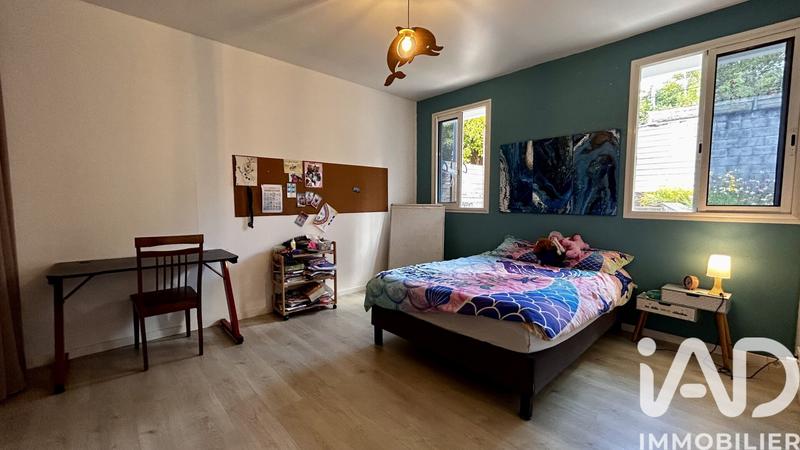 Maison - 276 m² - 14 pièces