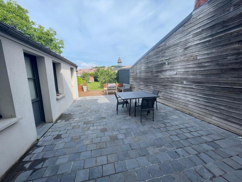 Maison - 100 m² - 4 pièces