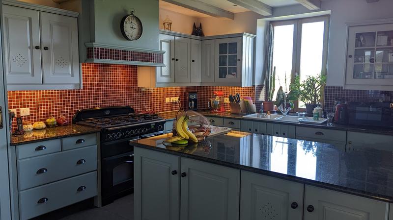 Maison - 232 m² - 5 pièces