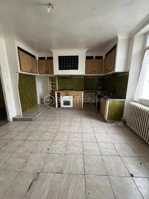 Maison de ville - 206 m² - 7 pièces