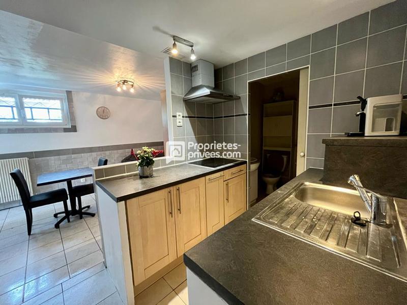 Maison - 200 m² - 8 pièces