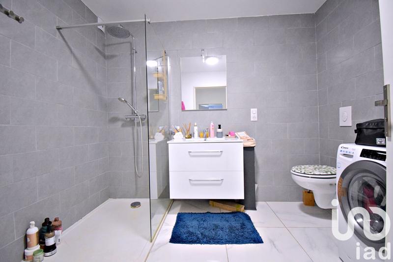 Appartement - 92 m² - 5 pièces