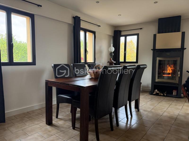 Maison - 155 m² - 5 pièces