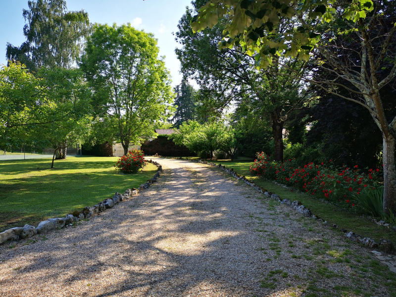 Villa - 271 m² - 6 pièces