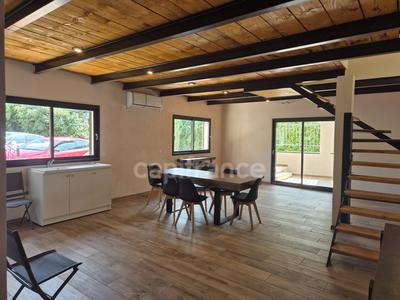 Duplex - 100 m² - 4 pièces