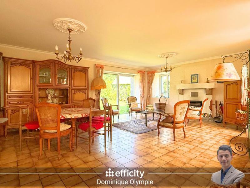 Maison - 154 m² - 8 pièces