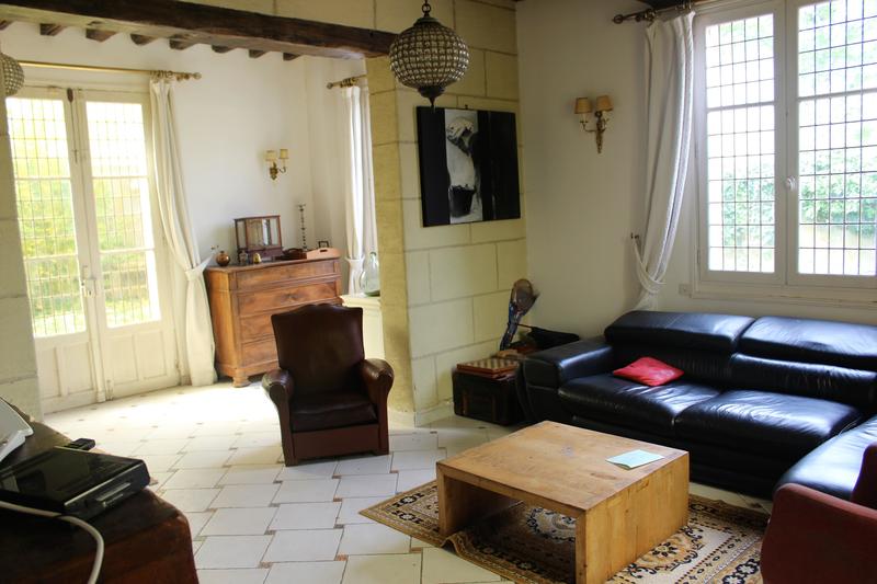 Maison - 220 m² - 12 pièces