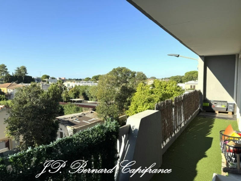 Appartement - 75 m² - 4 pièces