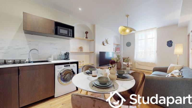 Chambre - 11 m² - 1 pièce