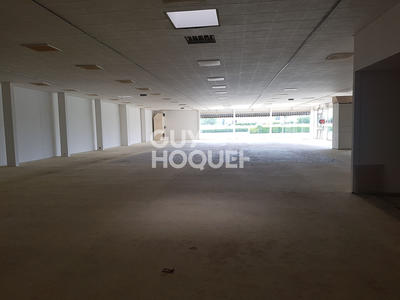 Local commercial - 262 m²