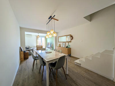 Maison - 91 m² - 4 pièces