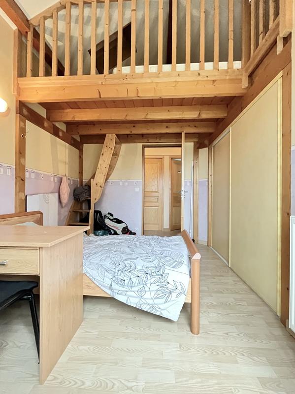 Maison - 156 m² - 6 pièces