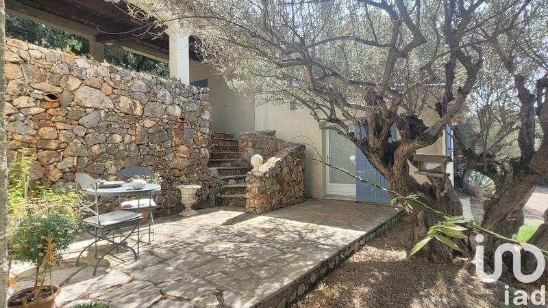 Maison - 178 m² - 8 pièces