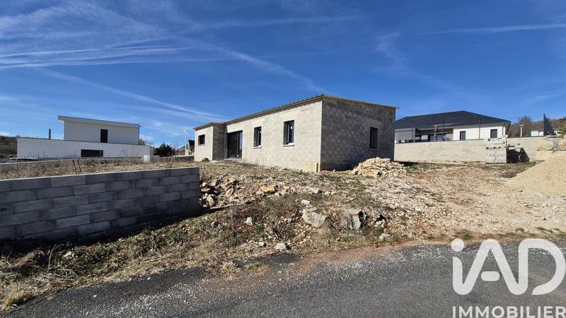 Maison - 107 m² - 5 pièces