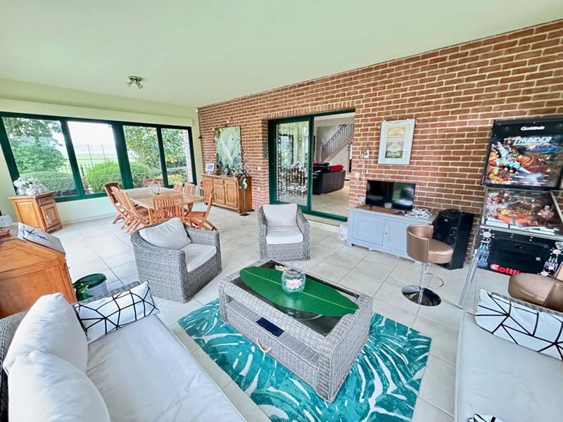 Maison - 263 m² - 7 pièces